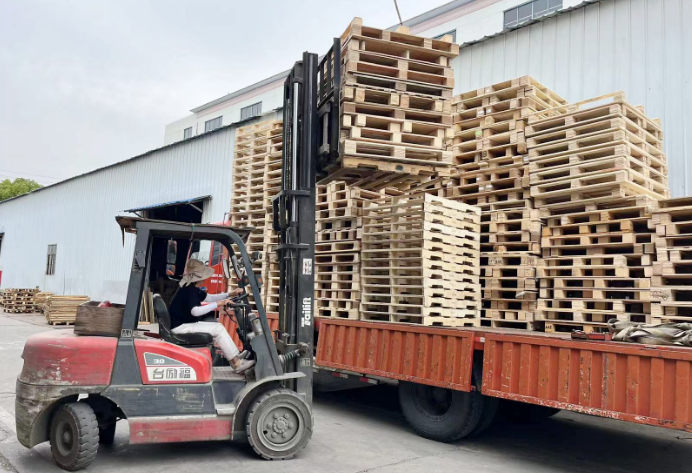 苏州回收木托盘电话